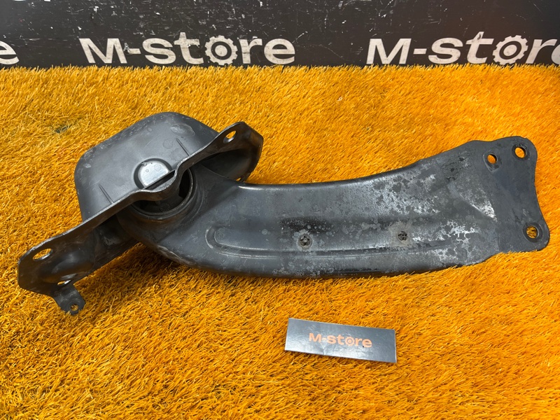 Рычаг подвески нижний, 1000 рублей, Красноярск