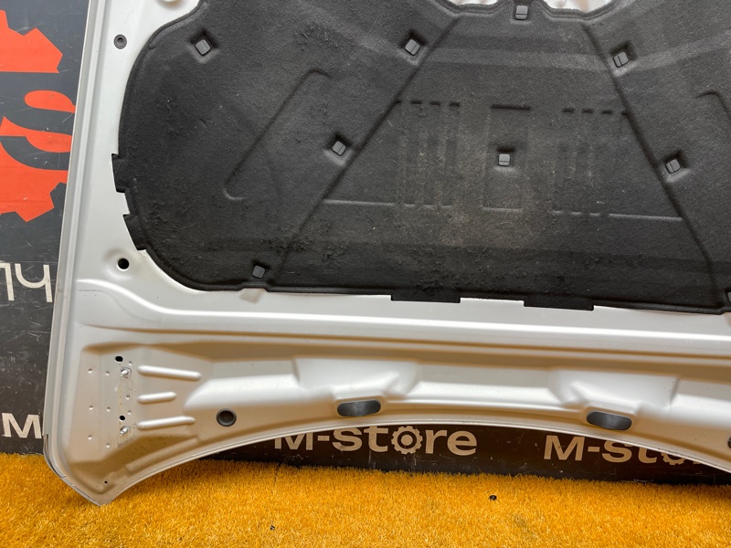 капот, 76000 рублей, Красноярск