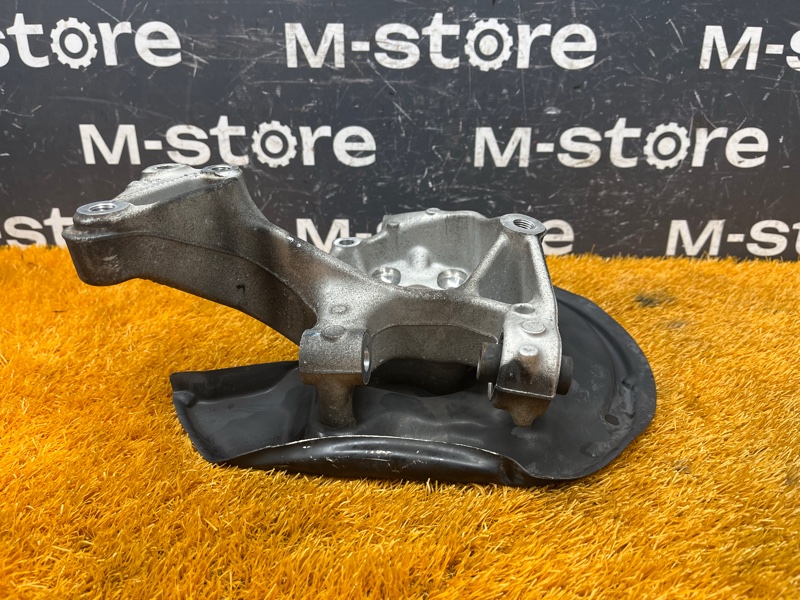 кулак поворотный, 2000 рублей, Красноярск