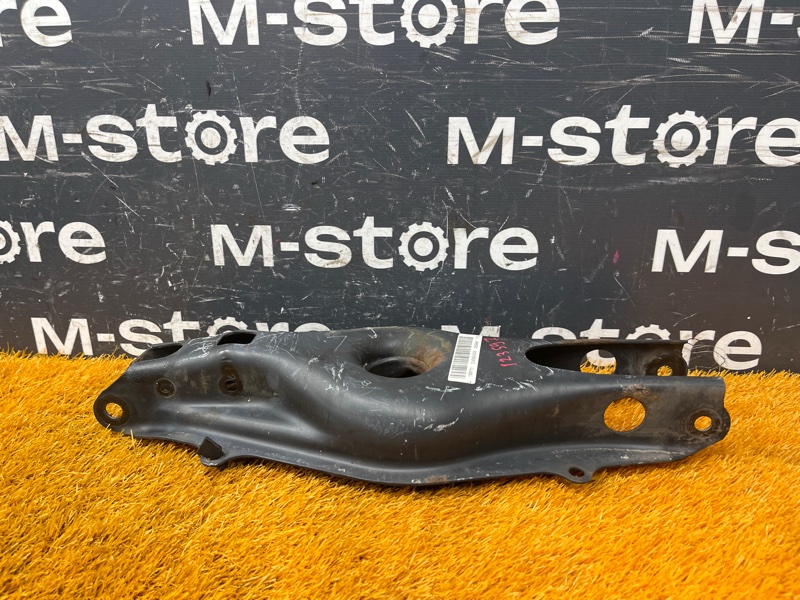 Рычаг подвески нижний, 1000 рублей, Красноярск