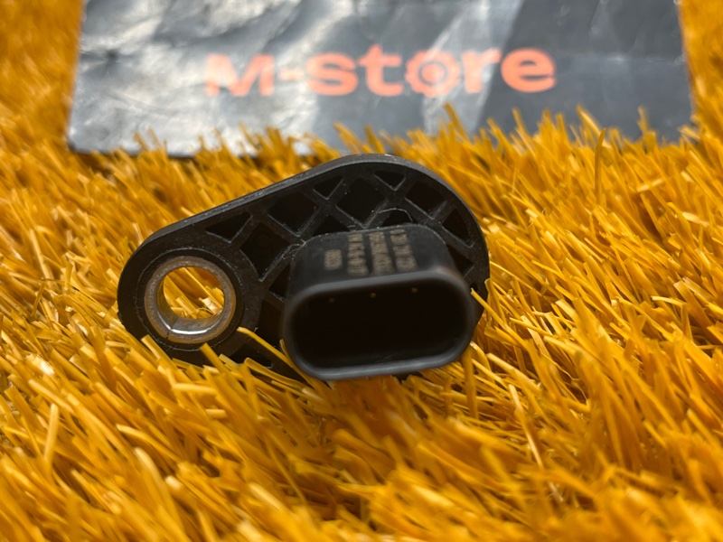 Датчик положения коленвала, 1000 рублей, Красноярск