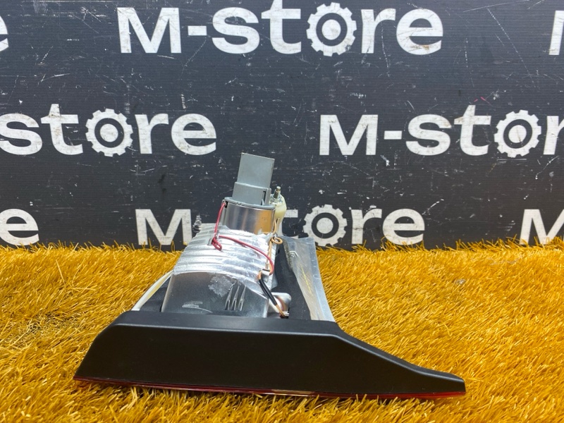 Фонарь крышки багажника, 1000 рублей, Красноярск