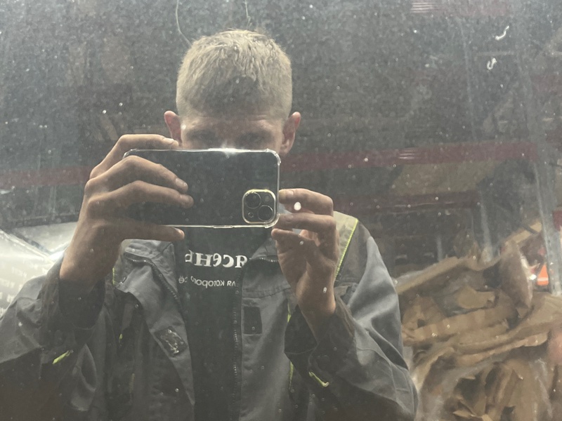 капот, 20000 рублей, Красноярск