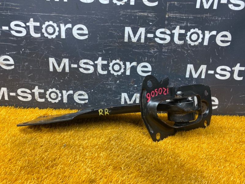 Рычаг подвески нижний, 1000 рублей, Красноярск