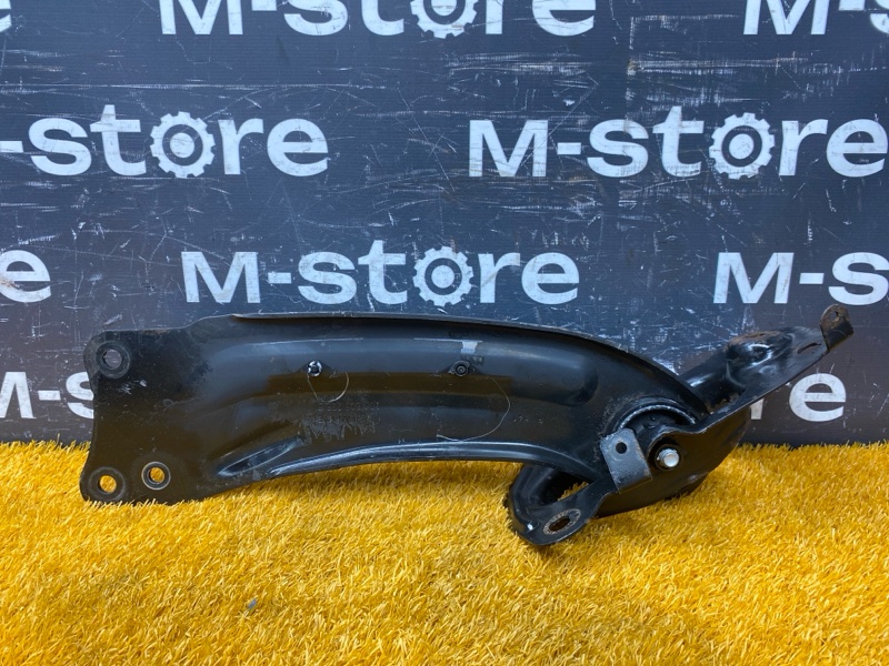 Рычаг подвески нижний, 1000 рублей, Красноярск