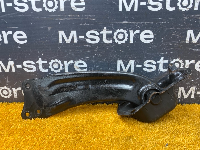 Рычаг подвески нижний, 1000 рублей, Красноярск