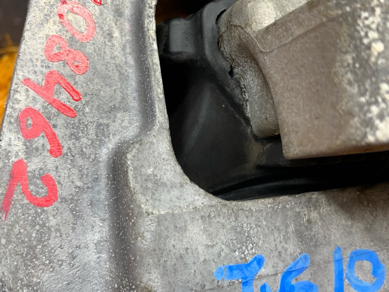 подушка двигателя, 6000 рублей, Красноярск