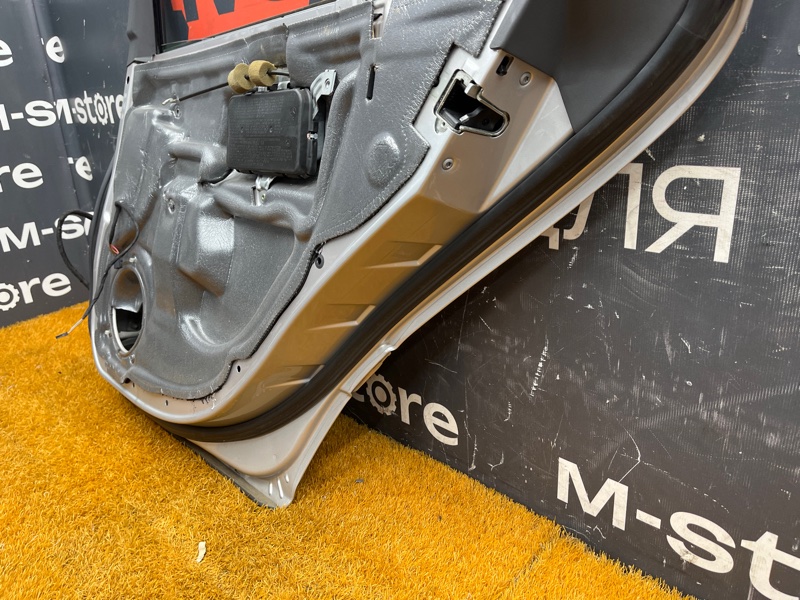 дверь, 9000 рублей, Красноярск