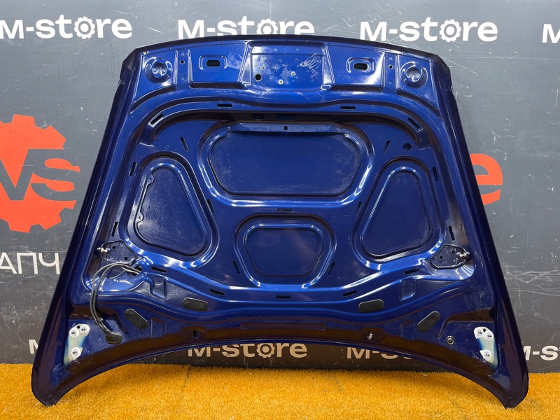 капот, 10000 рублей, Красноярск