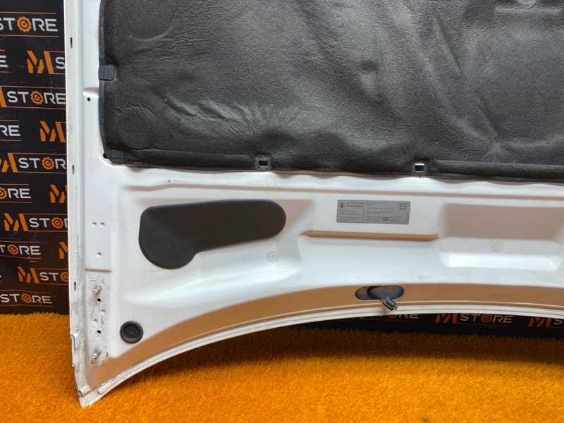 капот, 2000 рублей, Красноярск