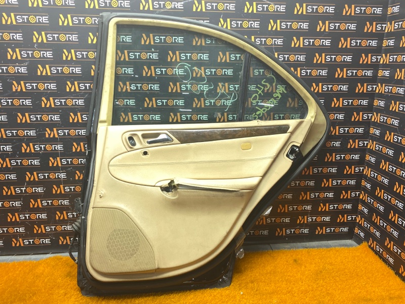 дверь, 5000 рублей, Красноярск