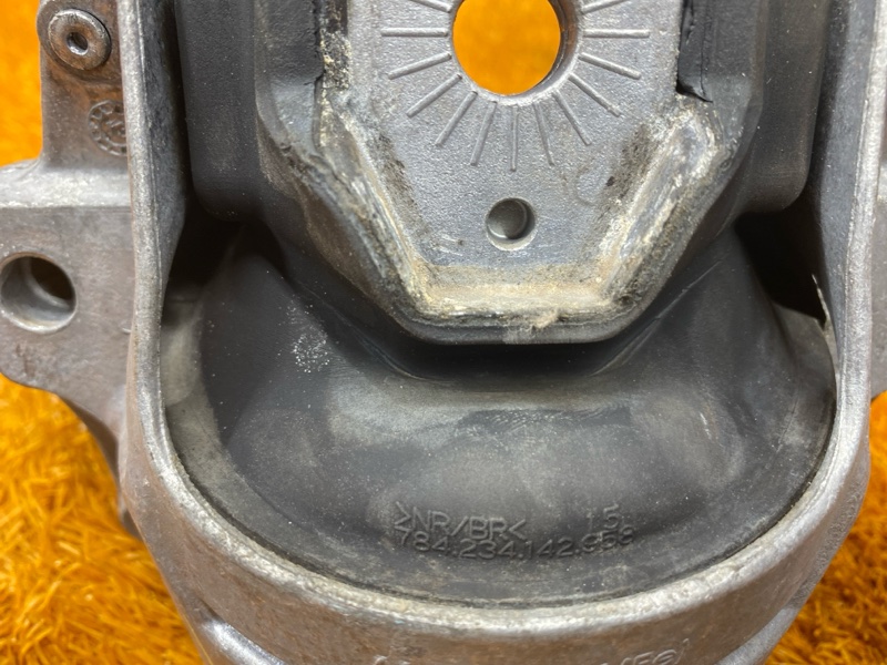 подушка двигателя, 4000 рублей, Красноярск