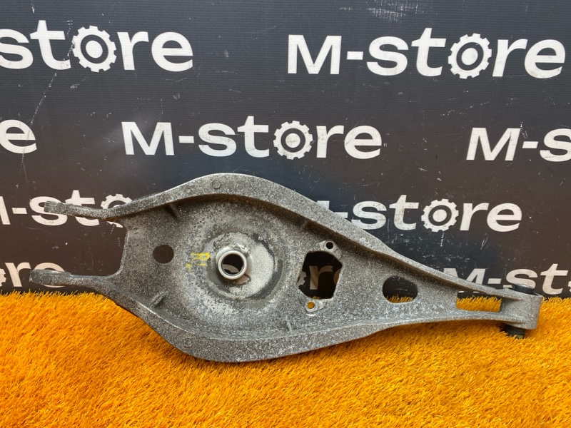 Рычаг подвески верхний, 1000 рублей, Красноярск