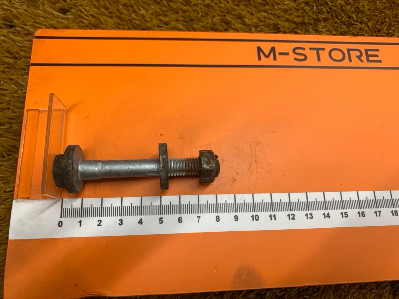 Болт развальный, 600 рублей, Красноярск