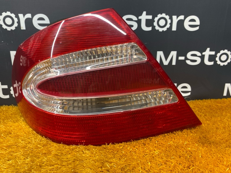 Фонарь задний, 4000 рублей, Красноярск