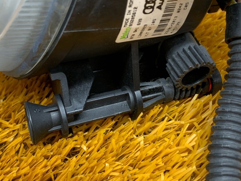 фара противотуманная, 2000 рублей, Красноярск