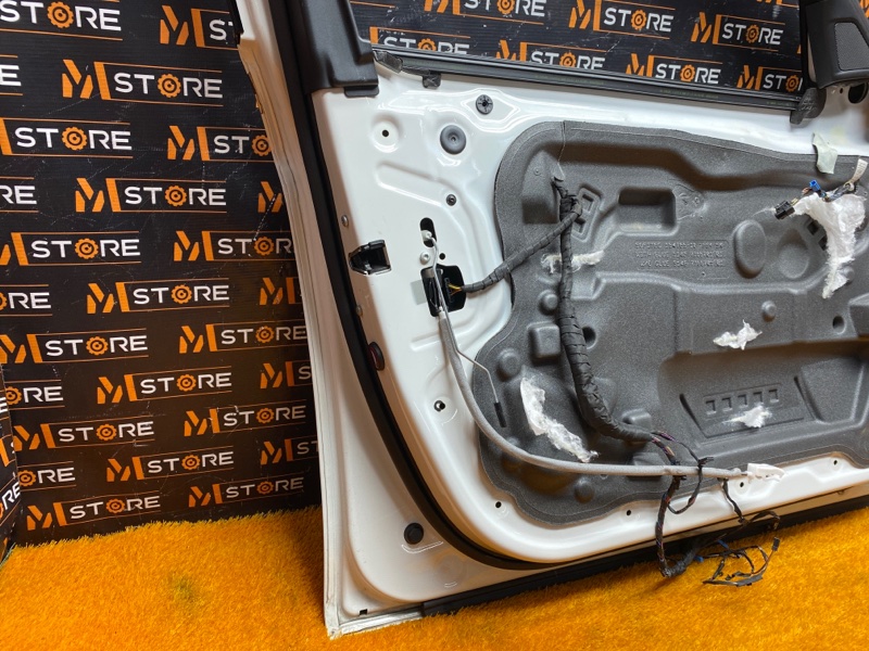 дверь, 10000 рублей, Красноярск