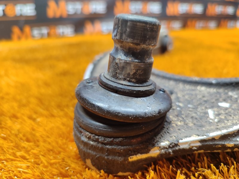 Рычаг подвески верхний, 1500 рублей, Красноярск