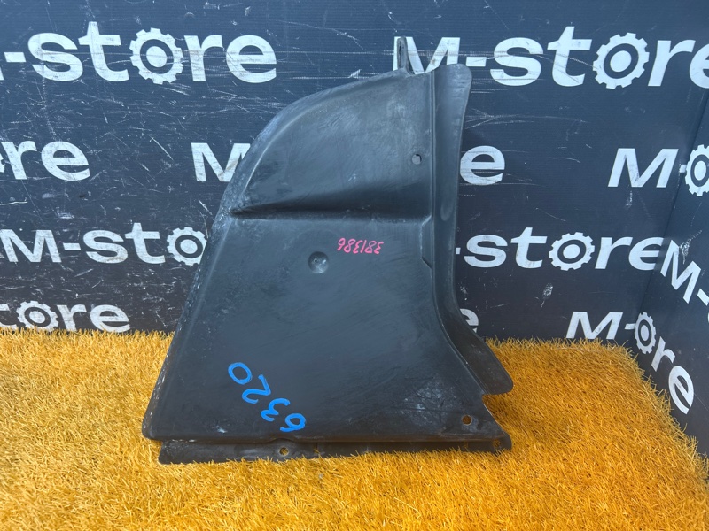 подкрылок, 2500 рублей, Красноярск