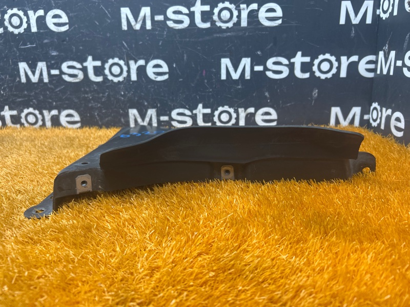 подкрылок, 2500 рублей, Красноярск