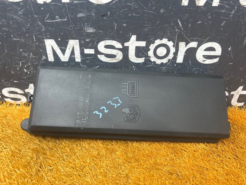 Крышка блока предохранителей, 200 рублей, Красноярск