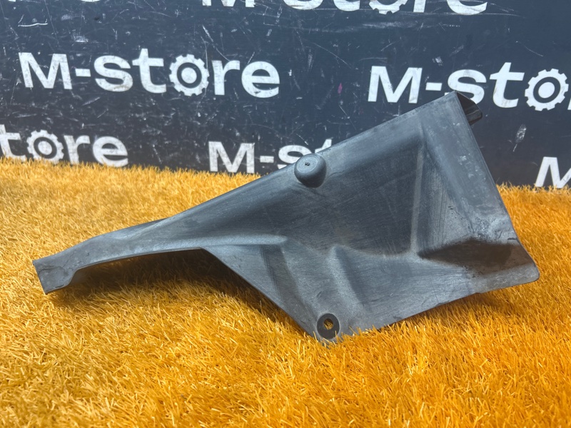 подкрылок, 400 рублей, Красноярск