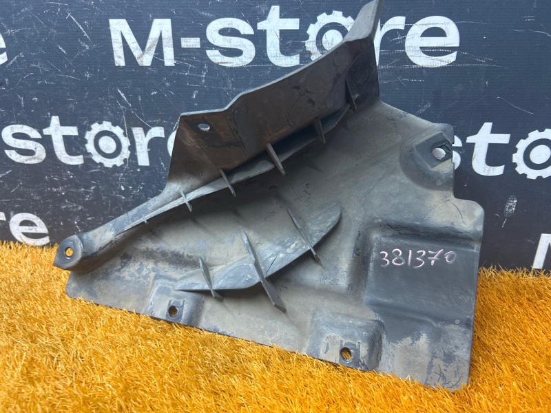 подкрылок, 400 рублей, Красноярск