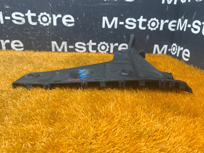 крепление бампера, 300 рублей, Красноярск