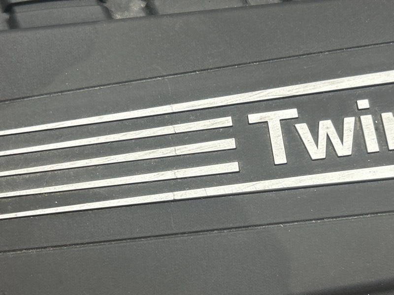 крышка двигателя, 1700 рублей, Красноярск