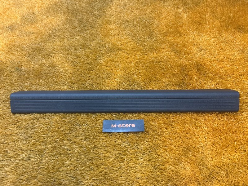 Накладка на порог салона, 300 рублей, Красноярск