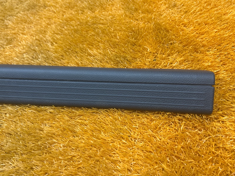 Накладка на порог салона, 300 рублей, Красноярск