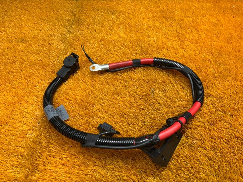 Клемма аккумулятора плюс, 500 рублей, Красноярск