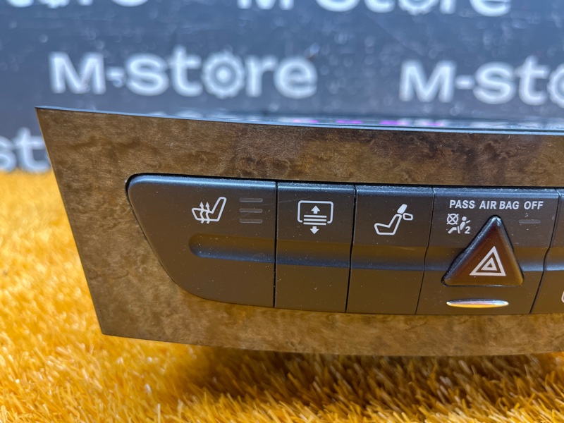 Блок кнопок (подогрев сидений), 1300 рублей, Красноярск