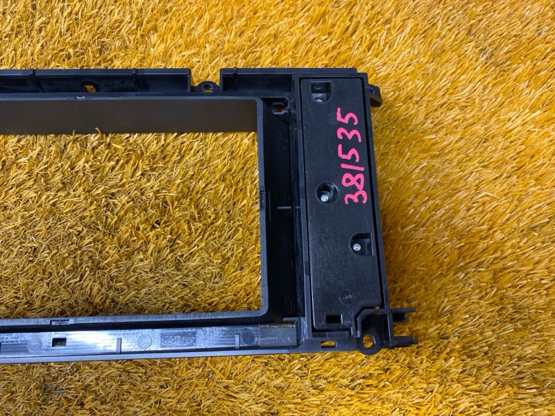 Блок управления мультимедиа, 2000 рублей, Красноярск