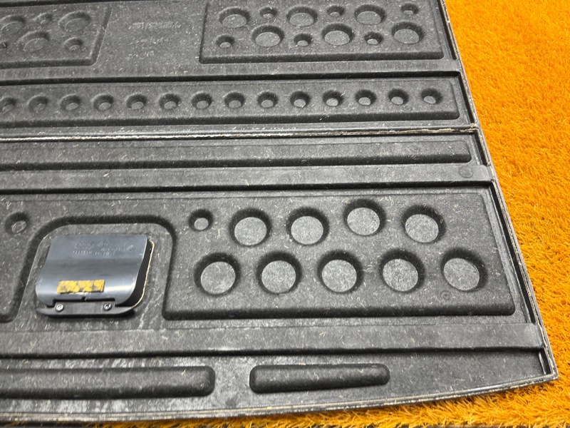 пол багажника, 1500 рублей, Красноярск