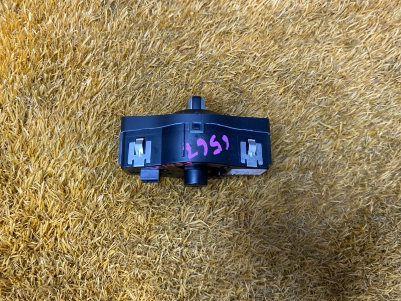 Переключатель света фар, 500 рублей, Красноярск