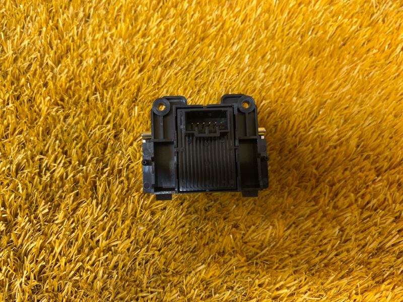 Кнопка стояночного тормоза, 1000 рублей, Красноярск