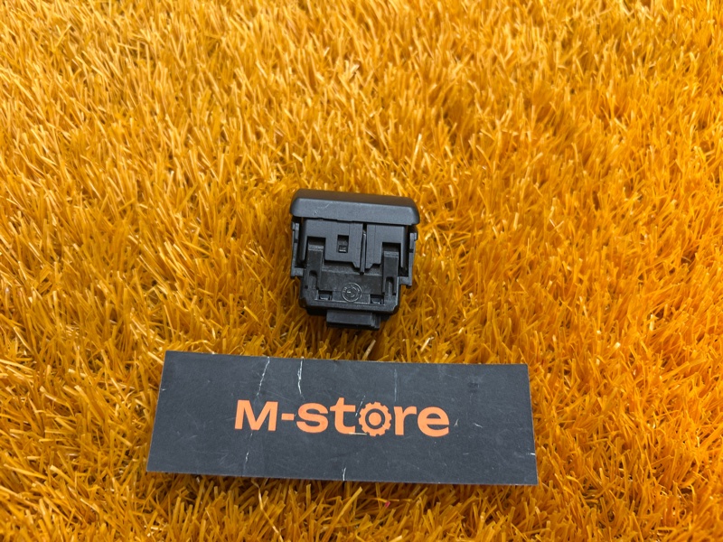 Кнопка открывания бардачка, 300 рублей, Красноярск