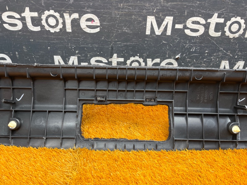 Накладка замка багажника, 1000 рублей, Красноярск