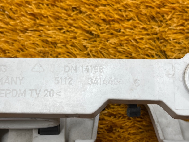 крепление бампера, 700 рублей, Красноярск