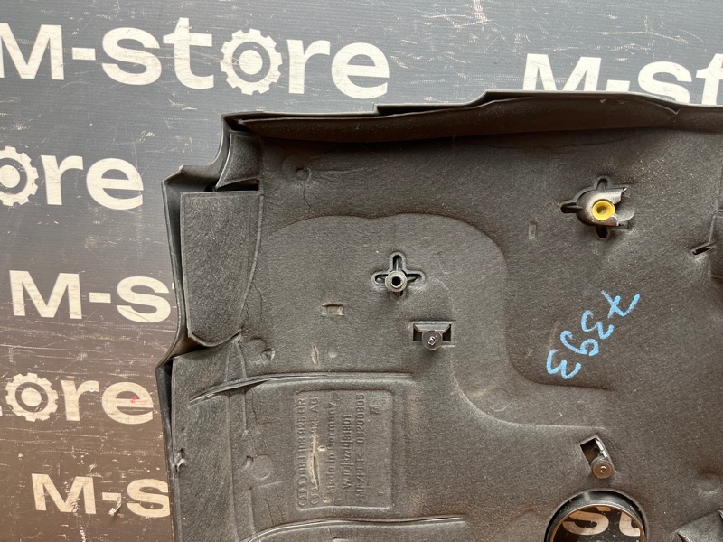 крышка двигателя, 2000 рублей, Красноярск