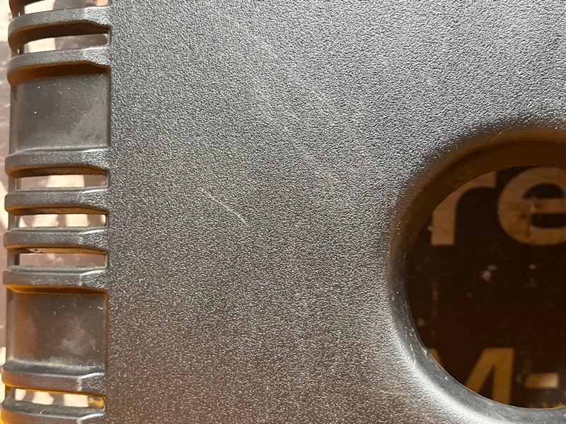 крышка двигателя, 2000 рублей, Красноярск