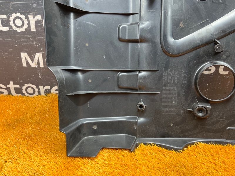 крышка двигателя, 2000 рублей, Красноярск