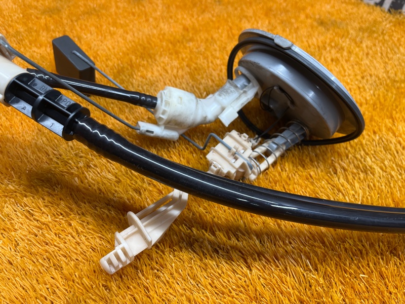 Датчик уровня топлива, 1000 рублей, Красноярск