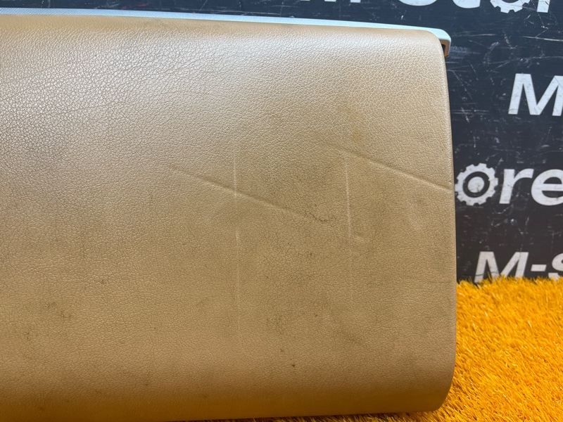 бардачок, 2000 рублей, Красноярск