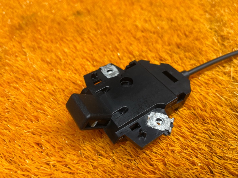 Замок бардачка, 1000 рублей, Красноярск