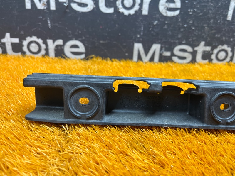 крепление бампера, 500 рублей, Красноярск