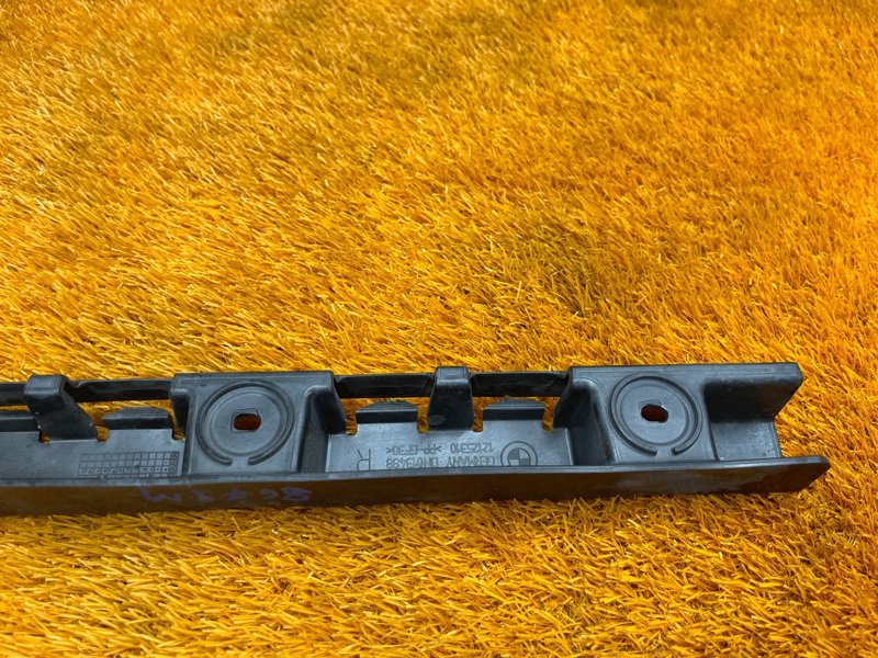 крепление бампера, 500 рублей, Красноярск