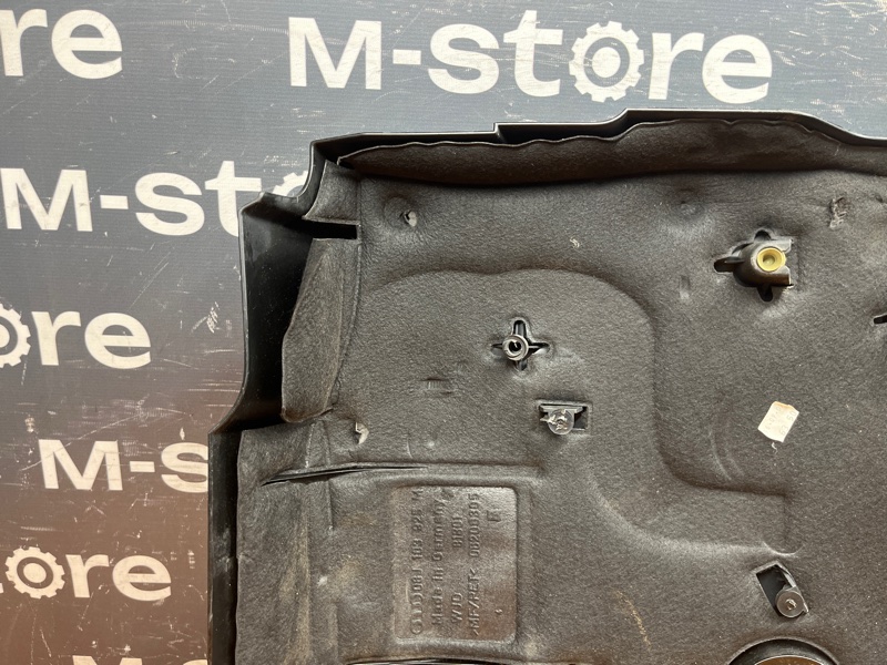 крышка двигателя, 2000 рублей, Красноярск