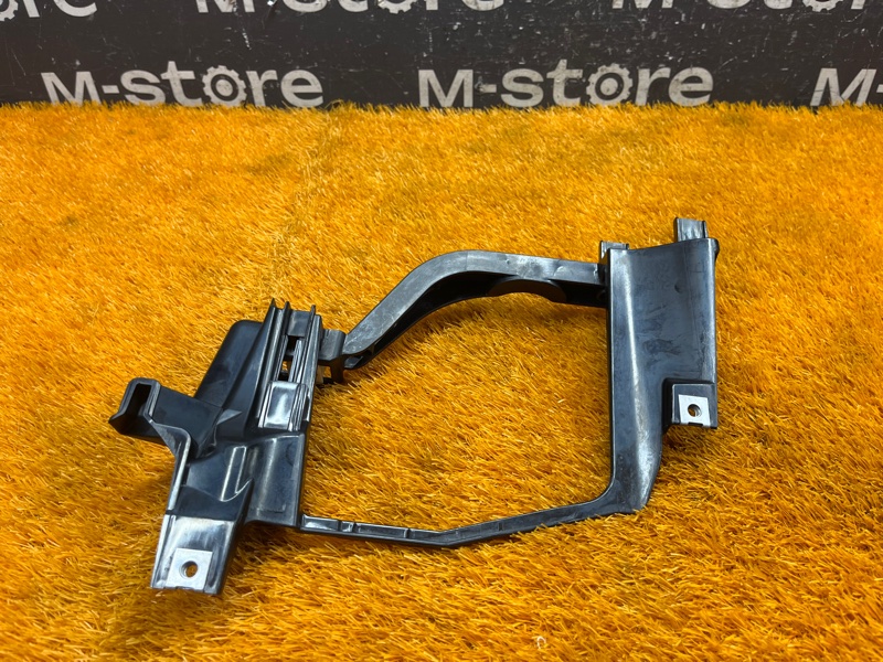 кронштейн фары, 2000 рублей, Красноярск